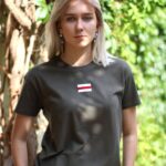 Футболка з беларускім сцягам