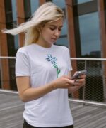 Футболка з геаметрычнай кветкай