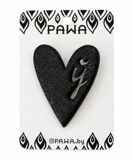 Драўляная брошка-сэрца «Ў» — чорны, бліскаўкі
