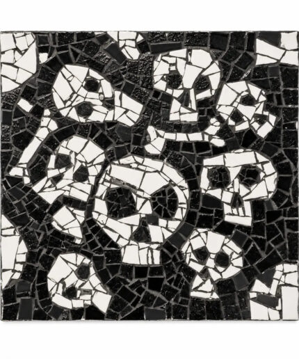 Мазаічнае пано «Bones of Wars» Sveta Baeva x N.R.M.